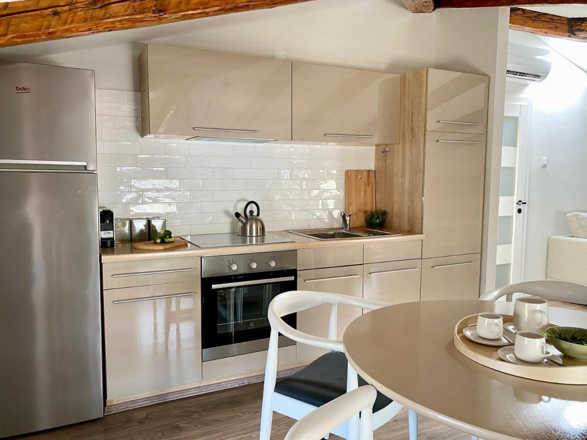 Parentium Loft Center Square Apartment Porec Ngoại thất bức ảnh